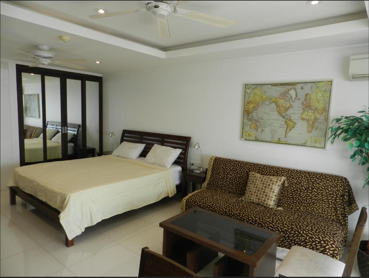 Jomtien Plaza Condotel Extérieur photo
