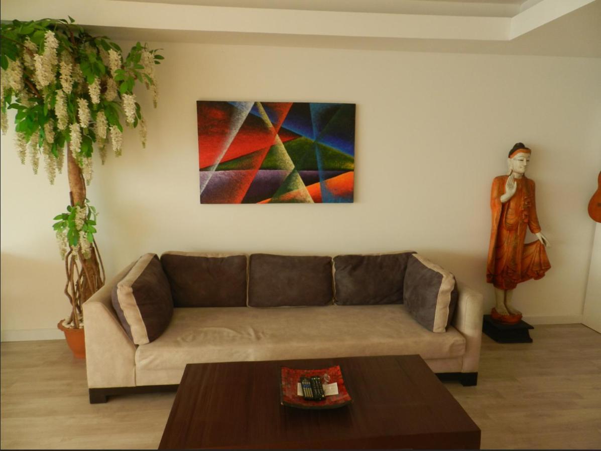 Jomtien Plaza Condotel Extérieur photo