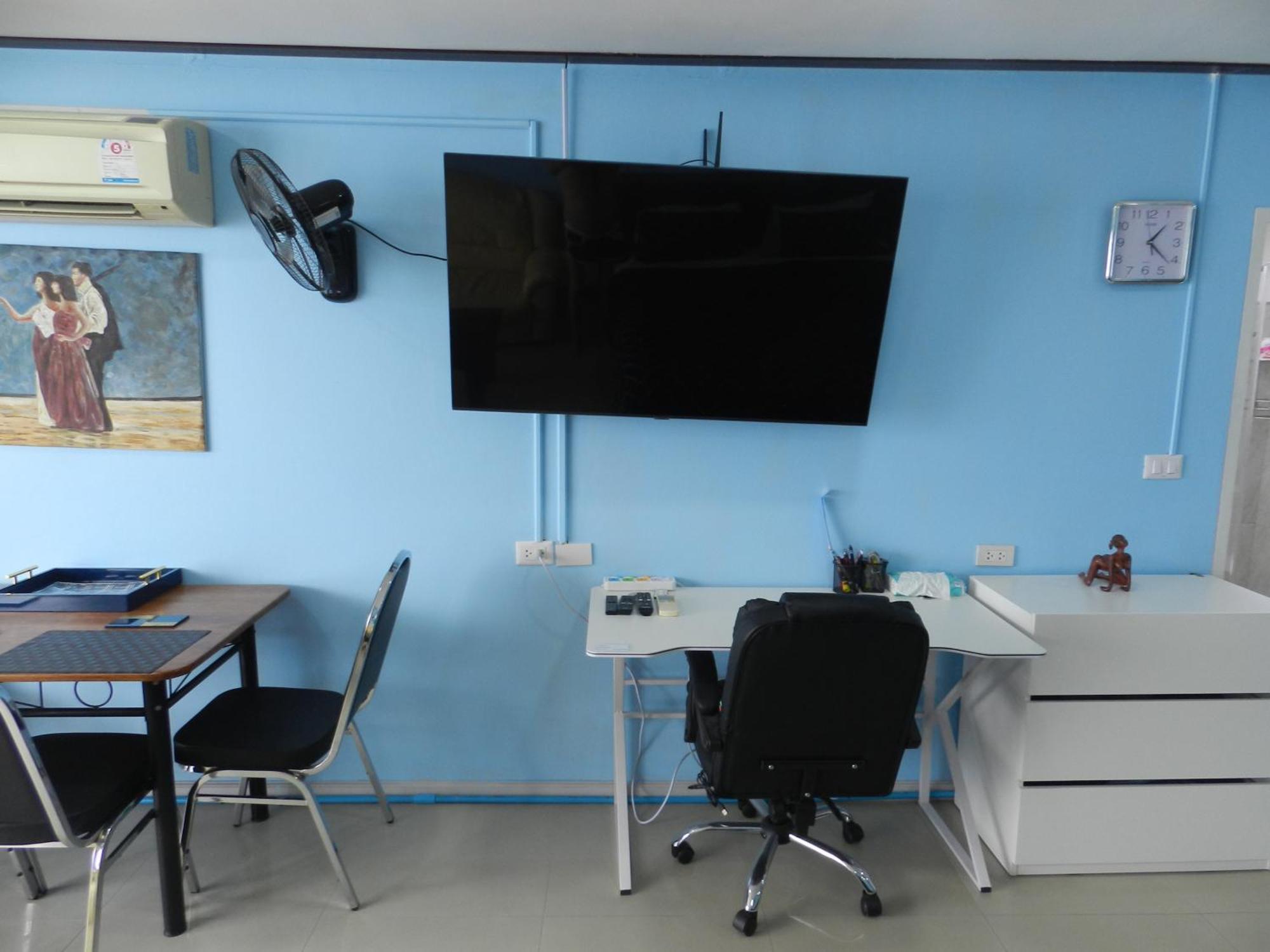 Jomtien Plaza Condotel Chambre photo