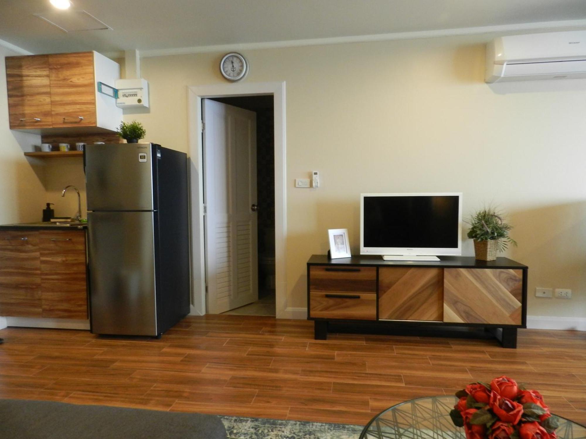 Jomtien Plaza Condotel Chambre photo